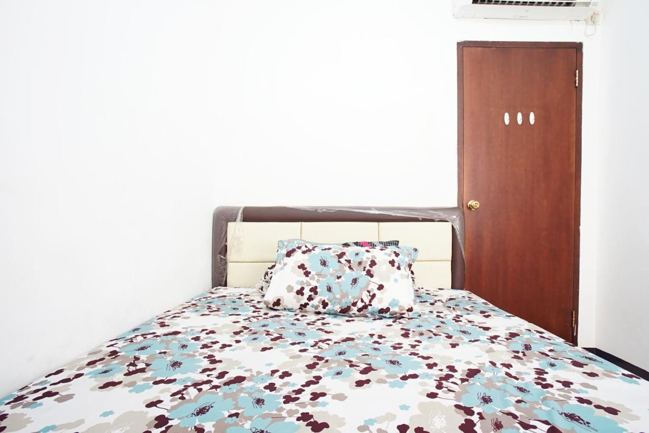 Mediterania Garden Residence I Джакарта Экстерьер фото