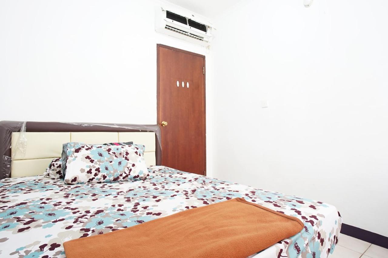 Mediterania Garden Residence I Джакарта Экстерьер фото
